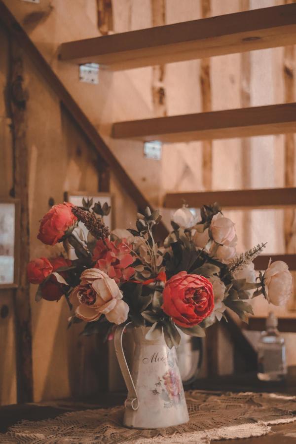 Samblatalu Homestay 라울라스마 외부 사진