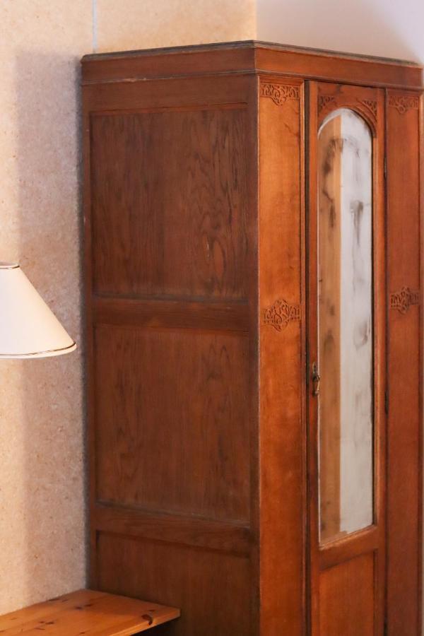 Samblatalu Homestay 라울라스마 외부 사진